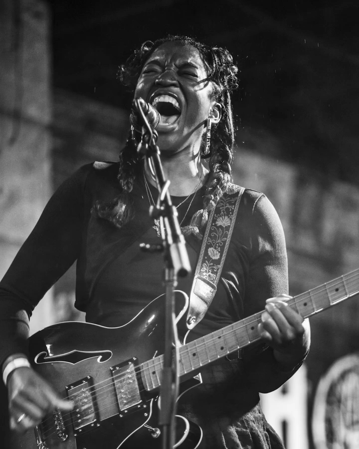 DON’T EVER STOP, YOU BELONG HERE! – AN INTERVIEW WITH FESSSI K